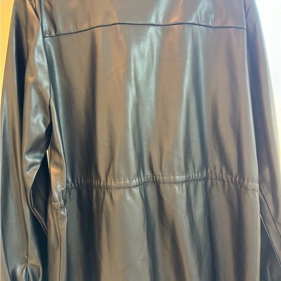 Calvin Klein Faux Leather Shacket Jacket - Picture 6 of 8